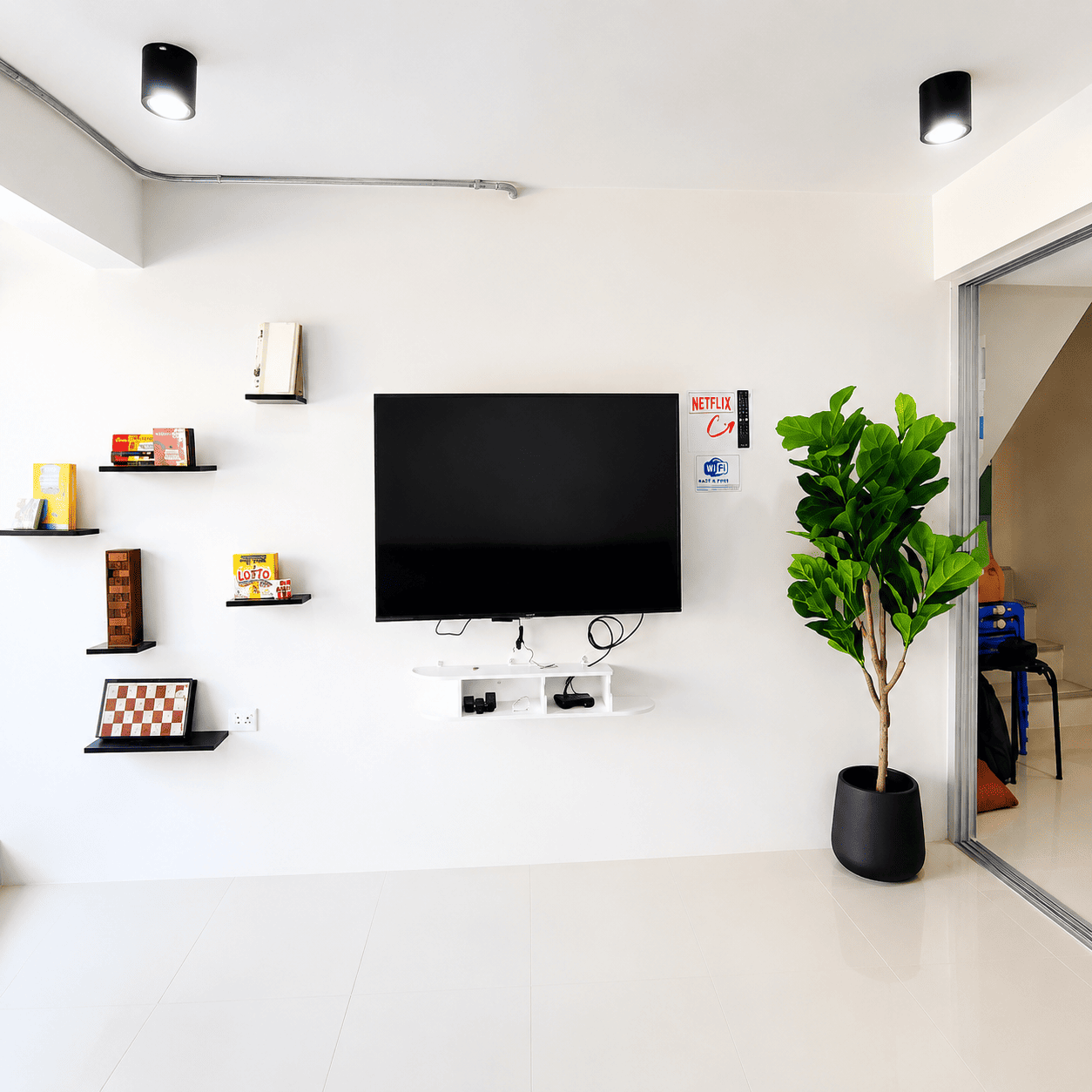 Smart TV with Netflix